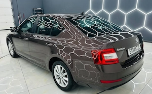 Skoda Octavia - imagine 3