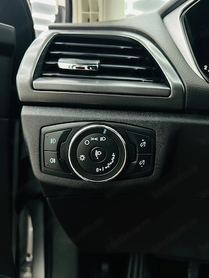 Ford Mondeo - imagine 12