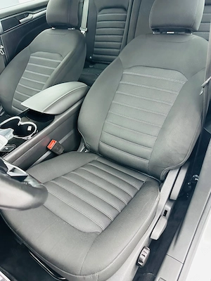 Ford Mondeo - imagine 19