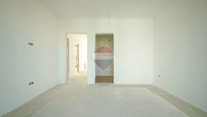 Casă / Vilă cu 4 camere de vânzare în zona Ghimbav Livada - imagine 4