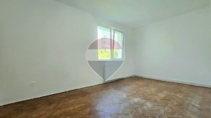 Apartament cu 3 camere Medias str.Turda 8 - imagine 10
