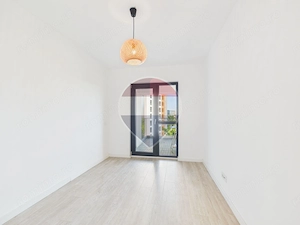 Apartament cu 3 camere de vânzare cu parcare subterana, nemobilat - imagine 3
