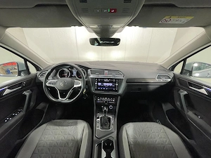 Volkswagen Tiguan - imagine 8