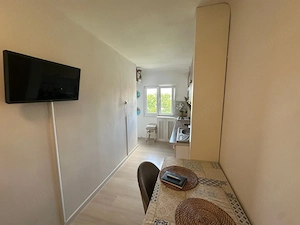 Apartament 2 camere, decomandat, Rovine - imagine 6