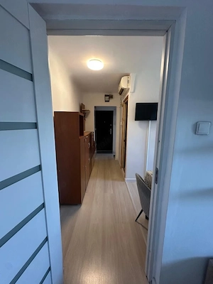 Apartament 2 camere, decomandat, Rovine - imagine 5