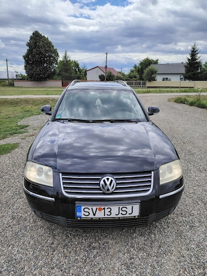 Vând Passat b5.5 1.9 tdi anul 2004  - imagine 3