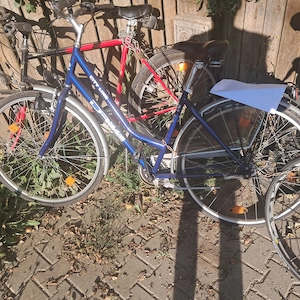 3 bicicleta de vanzare 299 lei ! 