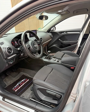 AUDI A3. 2,0 TDI . Navi. Bi-Xenon. Rar+Itp. Garantie 12 luni. Buy-Back. Test-Drive.  - imagine 6