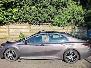 Toyota Camry SE  - imagine 3
