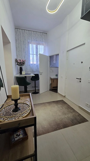 Iinchiriez apartament 1 camera pentru birou sau locuit ultracentral! - imagine 2