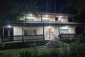 Casă de vânzare Nicorești Galați | 180 mp | teren 3.000 mp | mobilată | 7 camere - imagine 4