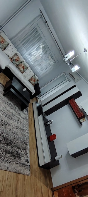 Închiriez apartament cu 3 camere zona Freidorf