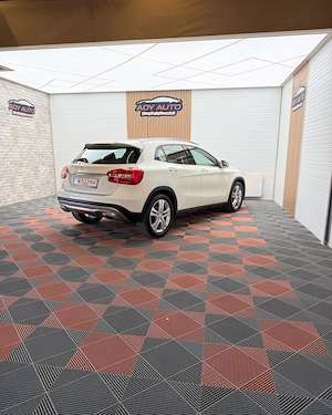 MERCEDES GLA 200 . Cutie Automata + padele . Garantie 12 luni . Buy-Back . Test-Drive .  - imagine 5