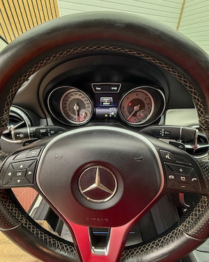 MERCEDES GLA 200 . Cutie Automata + padele . Garantie 12 luni . Buy-Back . Test-Drive .  - imagine 9