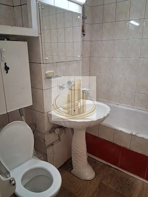 Ap 3 camere decomandat Lipovei parter - imagine 7