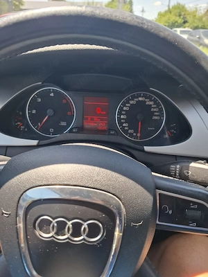 vand audi a4 an 2011 - imagine 5