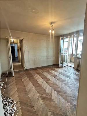 Parcul Circului langa bloc si metrou Stefan cel Mare in capatul strazii! Apartament 3 camere !