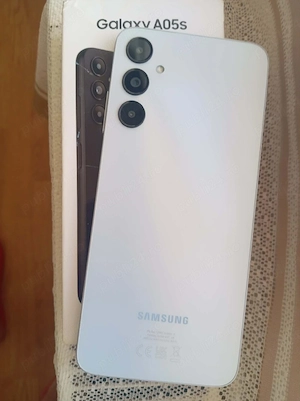 Vând Samsung A05s.     .