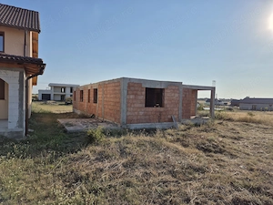 Casă la roșu de vânzare   Aluniș, județul Arad   Cartier Nou - imagine 4