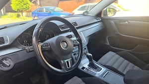 Volkswagen Passat 2.0 TDI (177 CP), an 2014, Comfortline - imagine 4