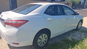 vând autoturism Toyota Corolla