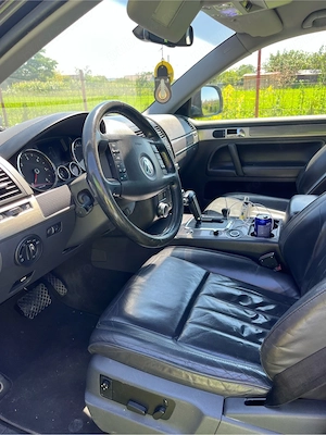 touareg 3.0 cod casa 240 cai an 2008 - imagine 5