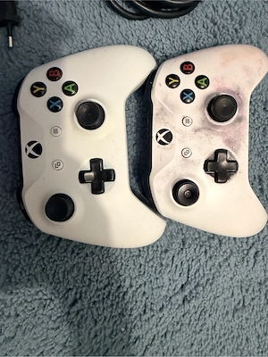 Xbox one s cu doua manete si foua jocuri!