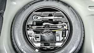 PEUGEOT 208 | City-Car | Benzină | 82CP | Gri | 1.2 PureTech Style - imagine 8