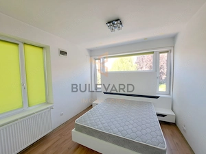 Casa tip dulplex 120 mp + 80 mp terase + garaj, zona Liceu Waldorf - imagine 14