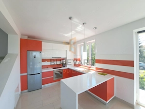 Casa tip dulplex 120 mp + 80 mp terase + garaj, zona Liceu Waldorf - imagine 8