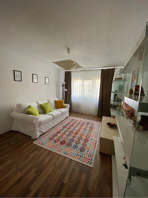 Apartament 2 camere, decomandat. Metrou Aparatorii Patriei. - imagine 3