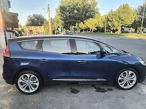 Renault grand scenic  - imagine 4