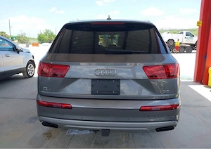 Audi Q7 3.0T Premium   2018 - imagine 2