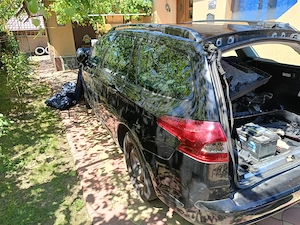 Dezmembrez Citroen C5