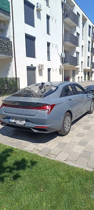 Hyundai Elantra 2021, cutie automata - imagine 15