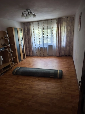 Apartament 2 camere decomandat 