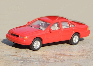 Macheta Chevrolet Caprice IV 1991 scara 1:72 Hongwell Cararama