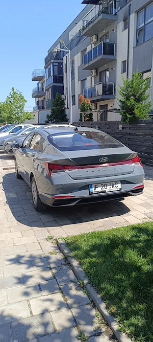 Hyundai Elantra 2021, cutie automata - imagine 3