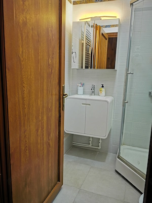 Casă nouă, modernă, complet independentă, în zona Spitalului Județean   Constanța - imagine 2