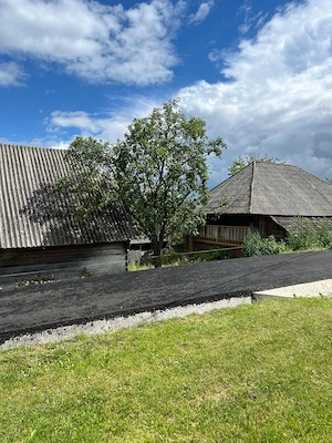 Casa, sura si teren generos in Maramuresul istoric
