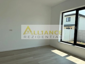 Casa individuala parter ~ 4 camere 2 bai ~350mp teren ~ - imagine 6