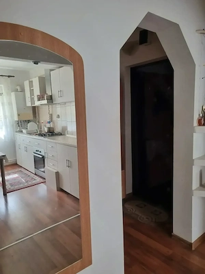 Se vinde apartament 2 camere Vaslui ,decomandat  - imagine 6