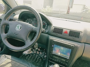 Vând skoda - imagine 4