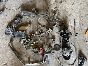 Dezmembrez scuter piaggio neg 50 răcire apa  - imagine 2