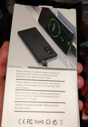 Vând baterie externa power bank nou nouță încărcare rapidă 10000 mah  - imagine 2