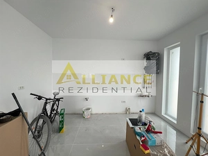 CASA PARTER-3 CAMERE-TEREN 350 MP - imagine 7