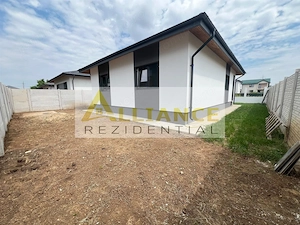 CASA PARTER-3 CAMERE-TEREN 350 MP - imagine 4