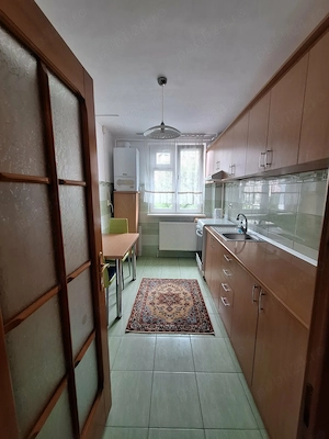 Apartament 2 camere Etaj 2 zona VIP + Parcare - imagine 7