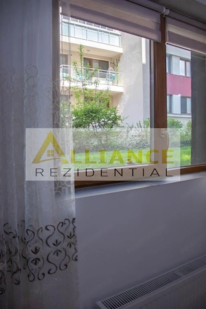 2 CAMERE CARTIER SOLAR - MOBILAT UTILAT - 90.000euro - imagine 10