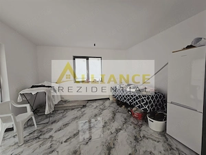 CASA - CARTIERUL NOU COMUNA BERCENI - 334mp TEREN - 115.000â¬ - imagine 6